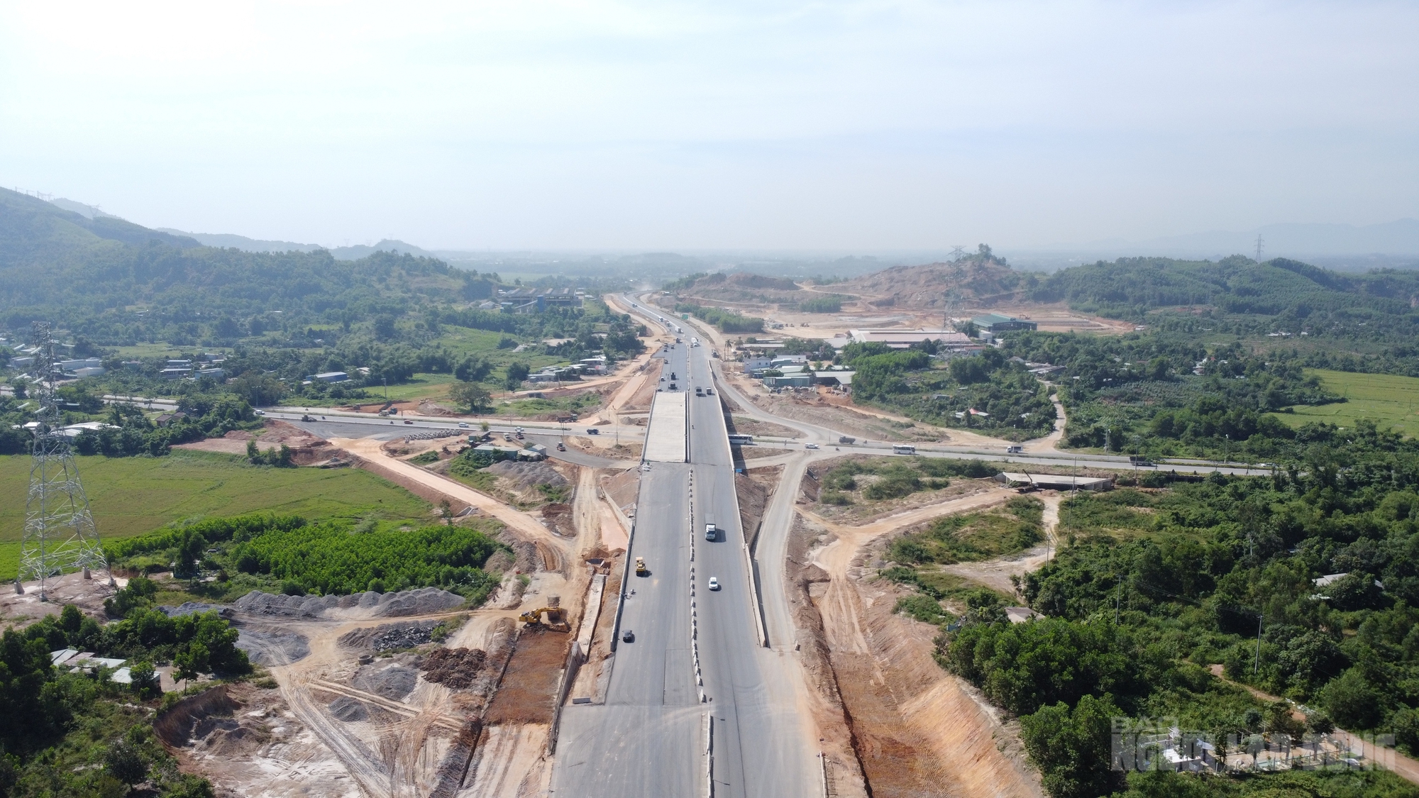 Cận cảnh cao tốc Hoà Liên - Tuý Loan trước ngày thông xe theo chỉ đạo của Thủ tướng Chính phủ - Ảnh 7