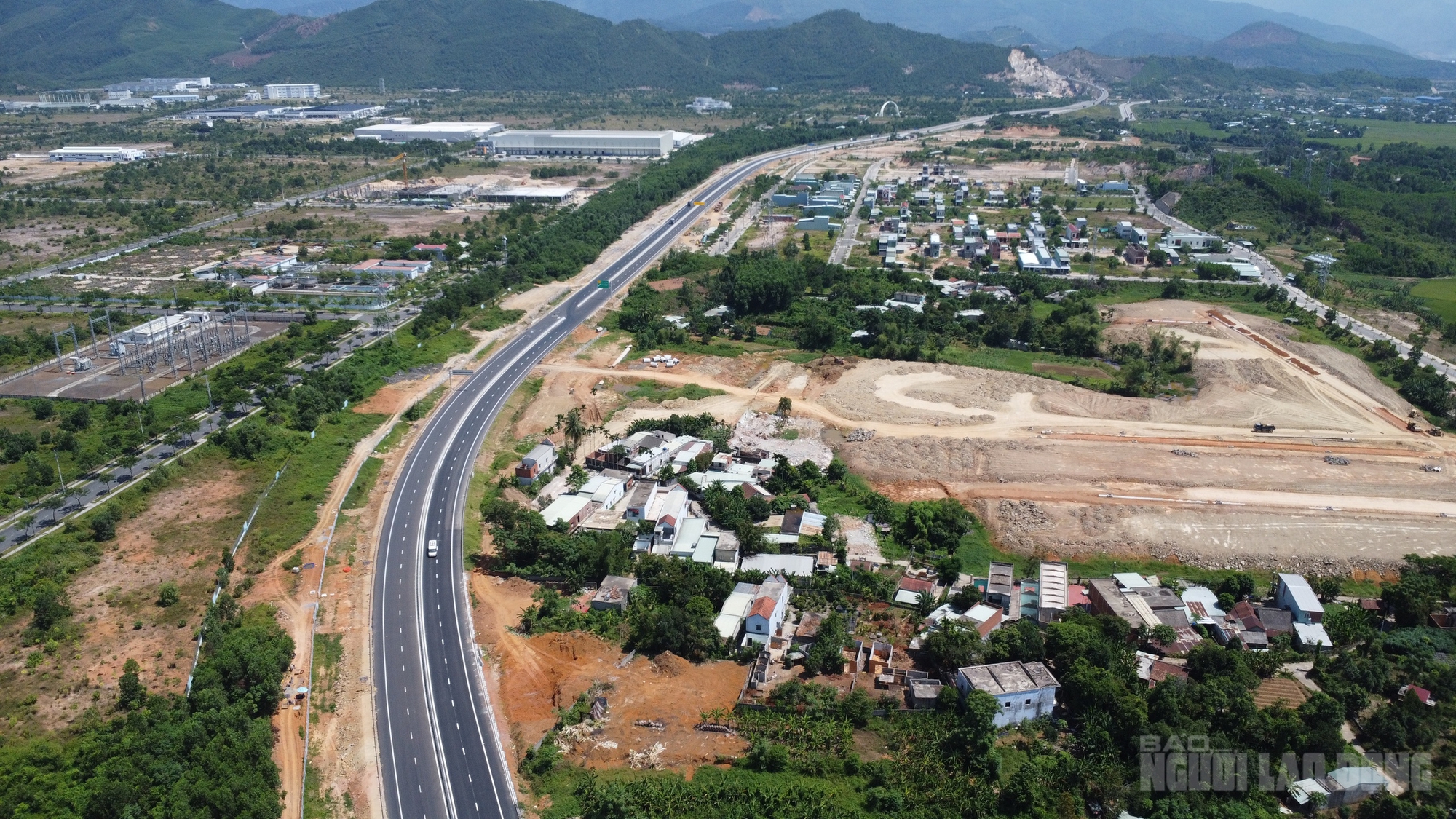 Cận cảnh cao tốc Hoà Liên - Tuý Loan trước ngày thông xe theo chỉ đạo của Thủ tướng Chính phủ - Ảnh 8