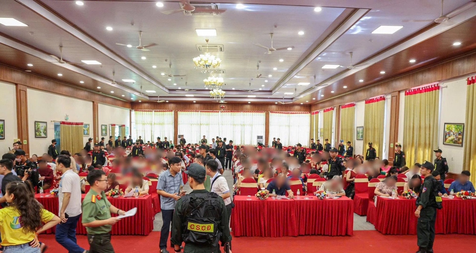 Triệt phá đường dây đa cấp lừa đảo hàng chục tỷ đồng: Dựng công ty ma, thuê người nước ngoài đóng vai doanh nhân tại hội thảo - Ảnh 1