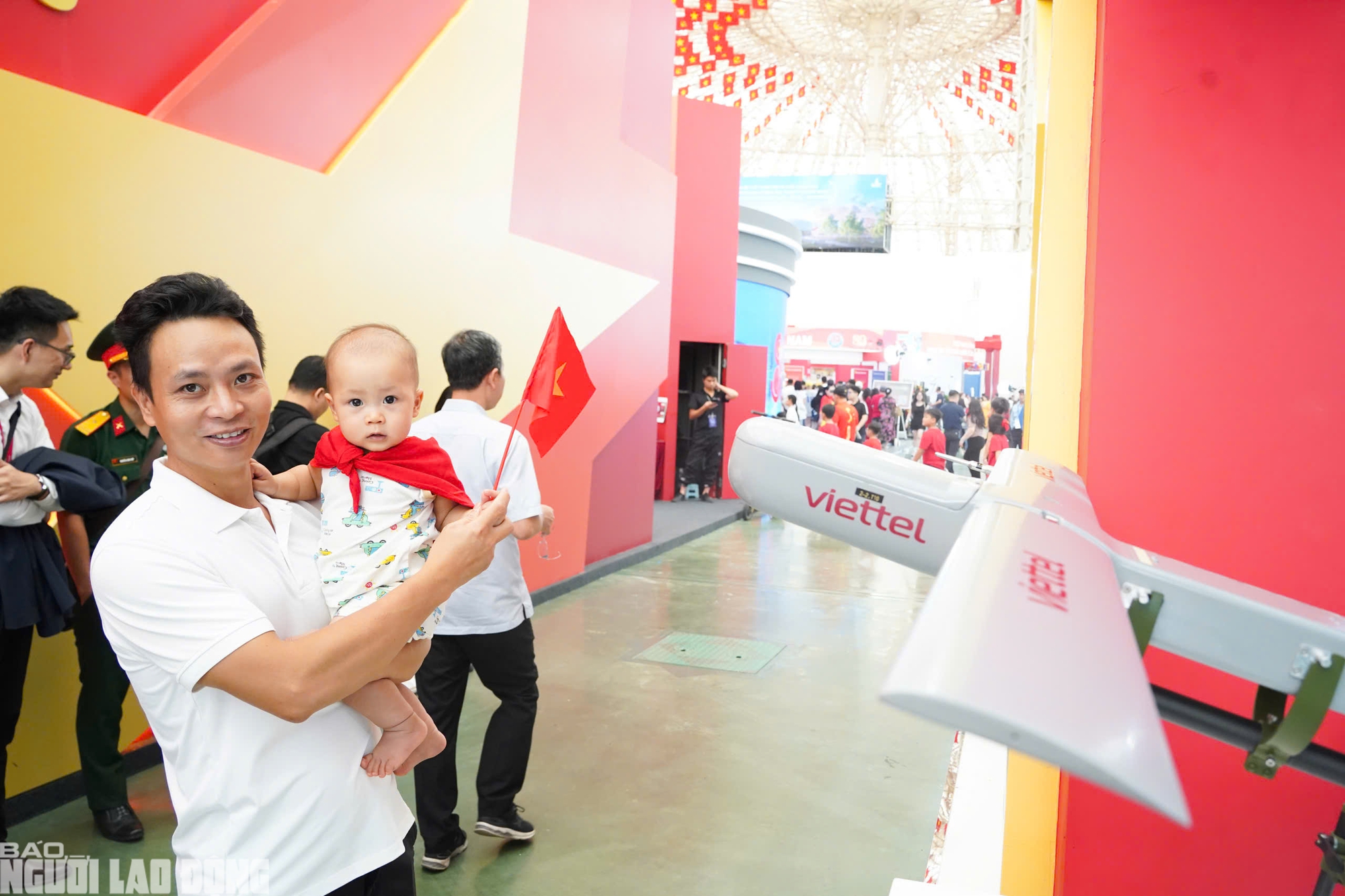 Viettel "khoe" UAV, pháo tự hành, tên lửa, radar... mới tại Triển lãm 80 năm thành tựu đất nước - Ảnh 5