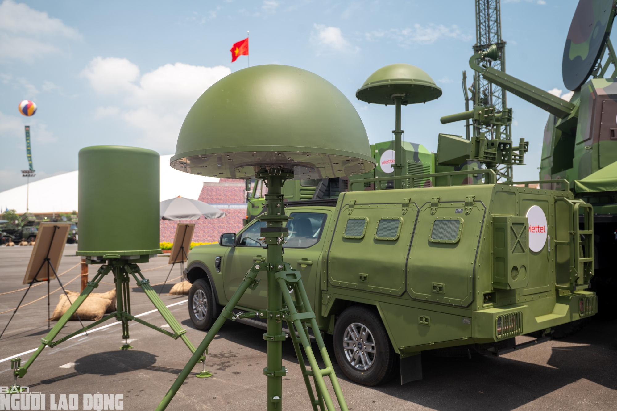 Viettel "khoe" UAV, pháo tự hành, tên lửa, radar... mới tại Triển lãm 80 năm thành tựu đất nước - Ảnh 6