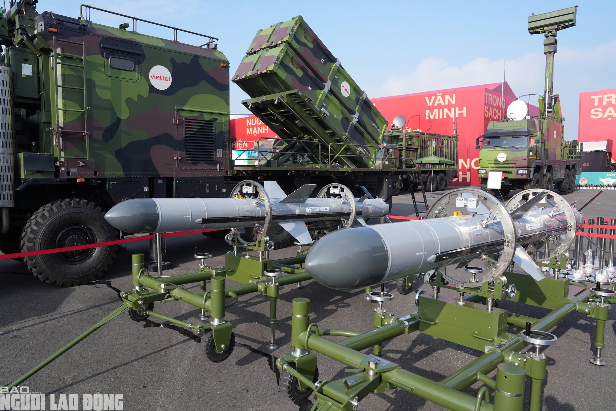 Viettel "khoe" UAV, pháo tự hành, tên lửa, radar... mới tại Triển lãm 80 năm thành tựu đất nước - Ảnh 8