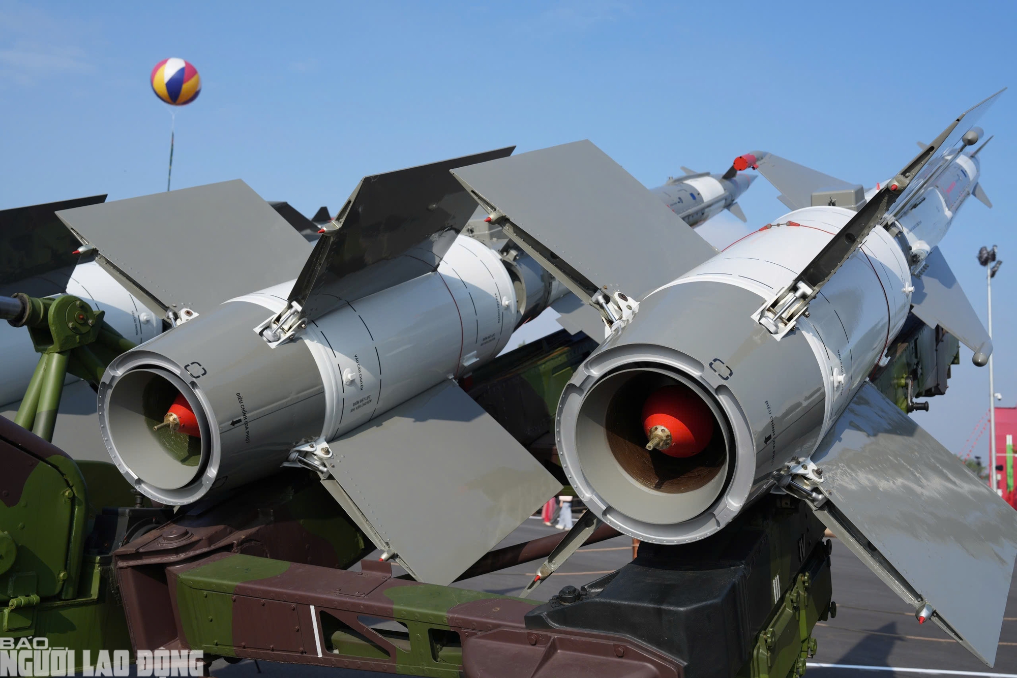 Viettel "khoe" UAV, pháo tự hành, tên lửa, radar... mới tại Triển lãm 80 năm thành tựu đất nước - Ảnh 11