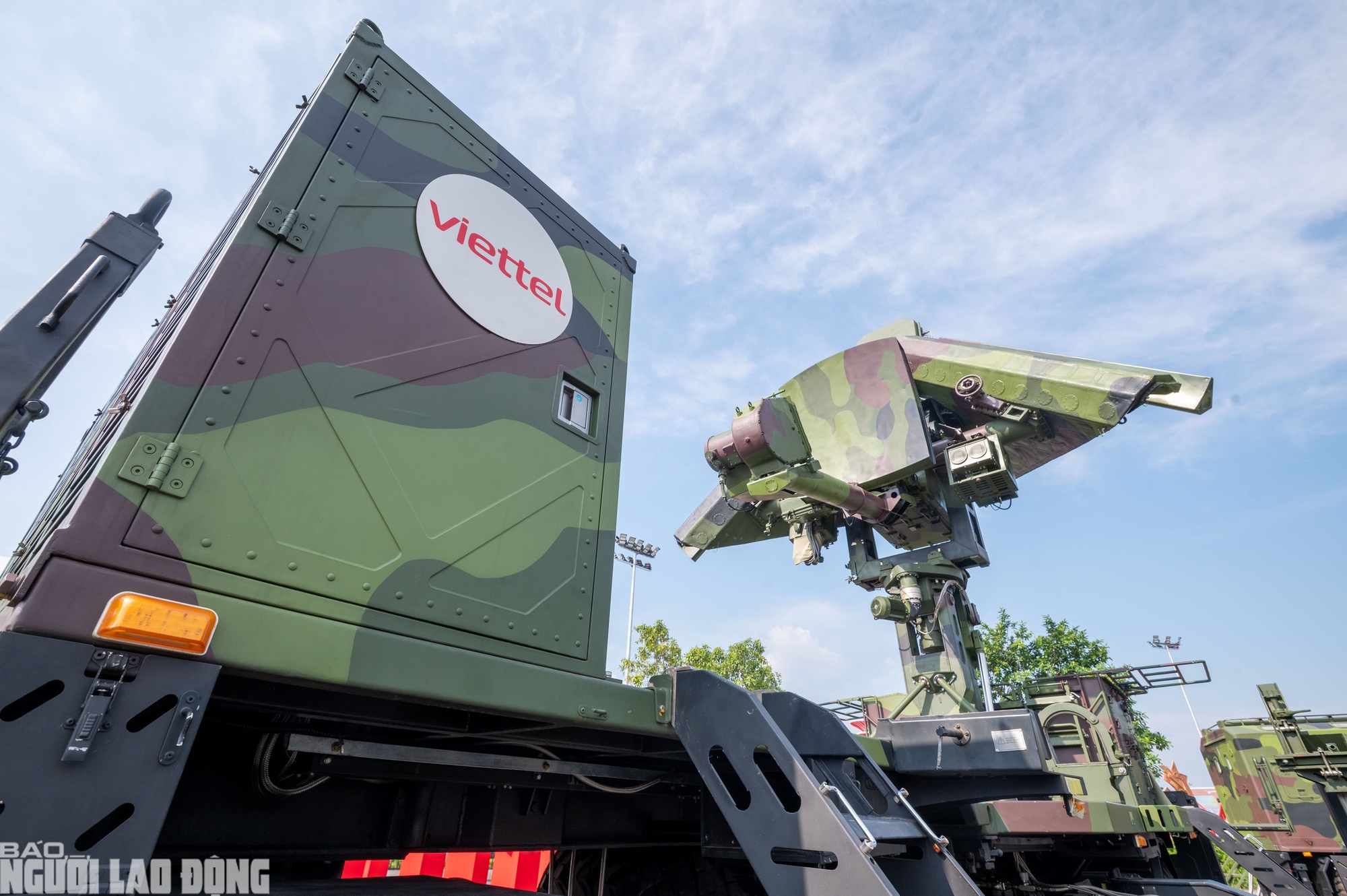 Viettel "khoe" UAV, pháo tự hành, tên lửa, radar... mới tại Triển lãm 80 năm thành tựu đất nước - Ảnh 18