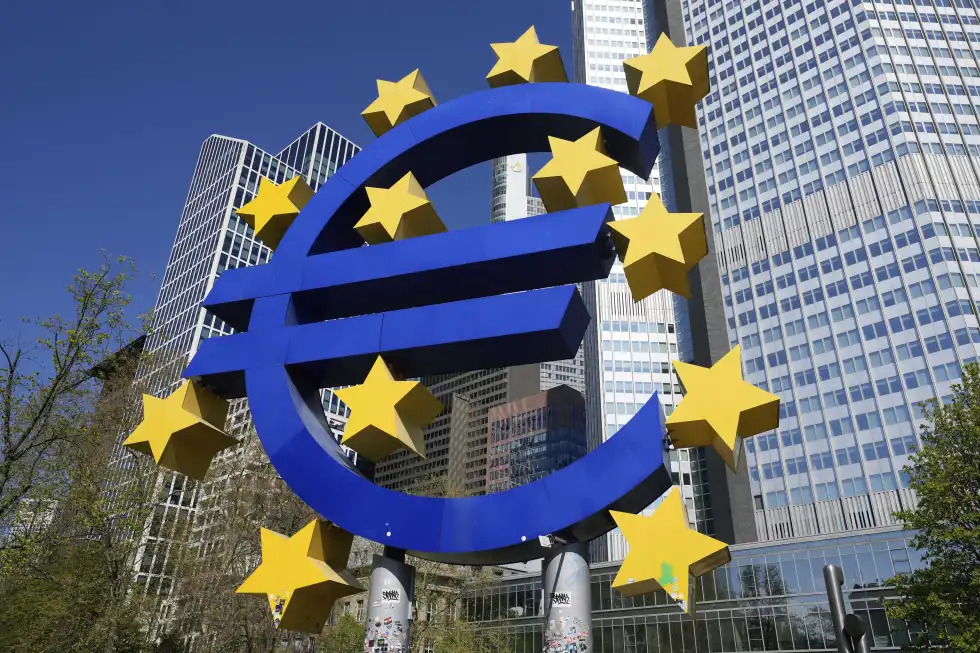 Kinh tế toàn cầu đối mặt “quả bom nợ” - Ảnh 3