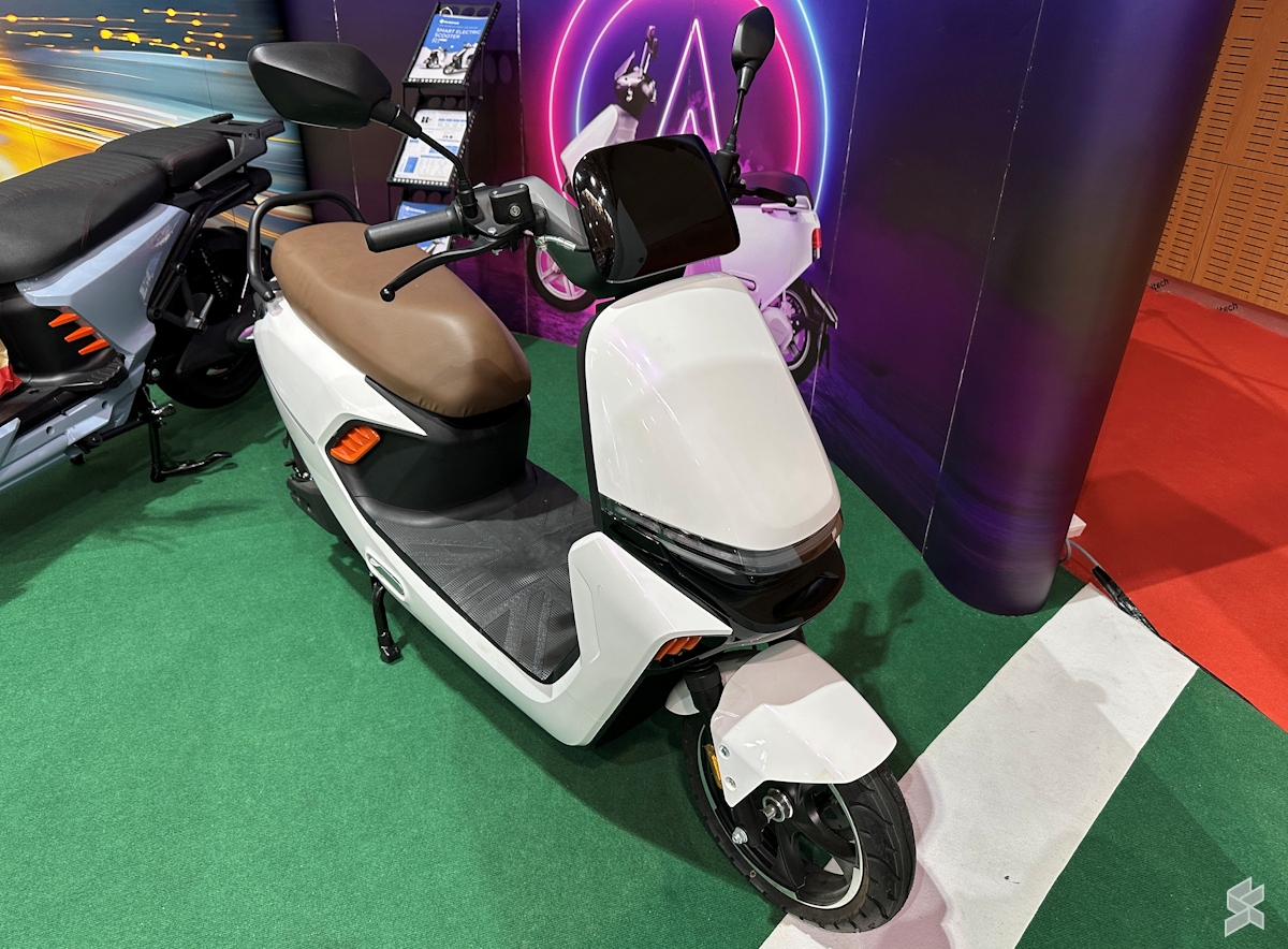 Mẫu xe điện giá chỉ hơn 3 triệu đồng, chạy 101 km/lần sạc - Ảnh 4