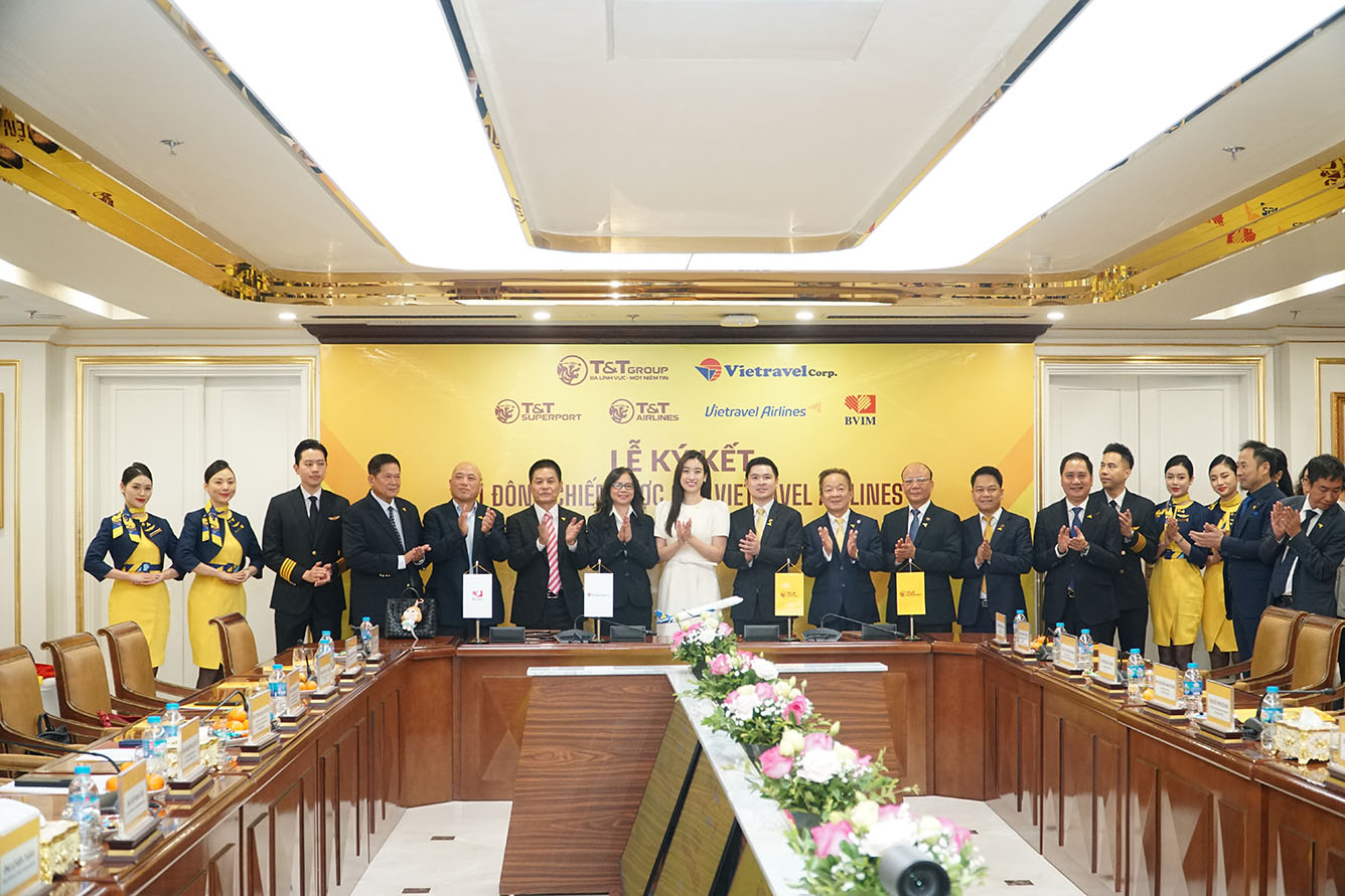 Một năm “cất cánh” của Bầu Hiển: Khởi công sân bay nghìn tỷ, rót vốn Vietravel Airlines, gặp Quốc vương Bhutan bàn chuyện làm ăn quốc tế - Ảnh 4