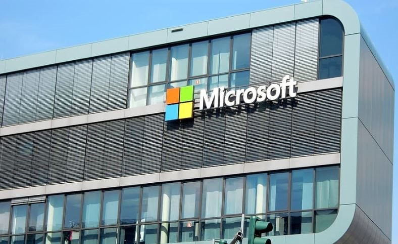 Kỹ sư phần mềm 35 tuổi đột tử ngay tại văn phòng Microsoft - Ảnh 1