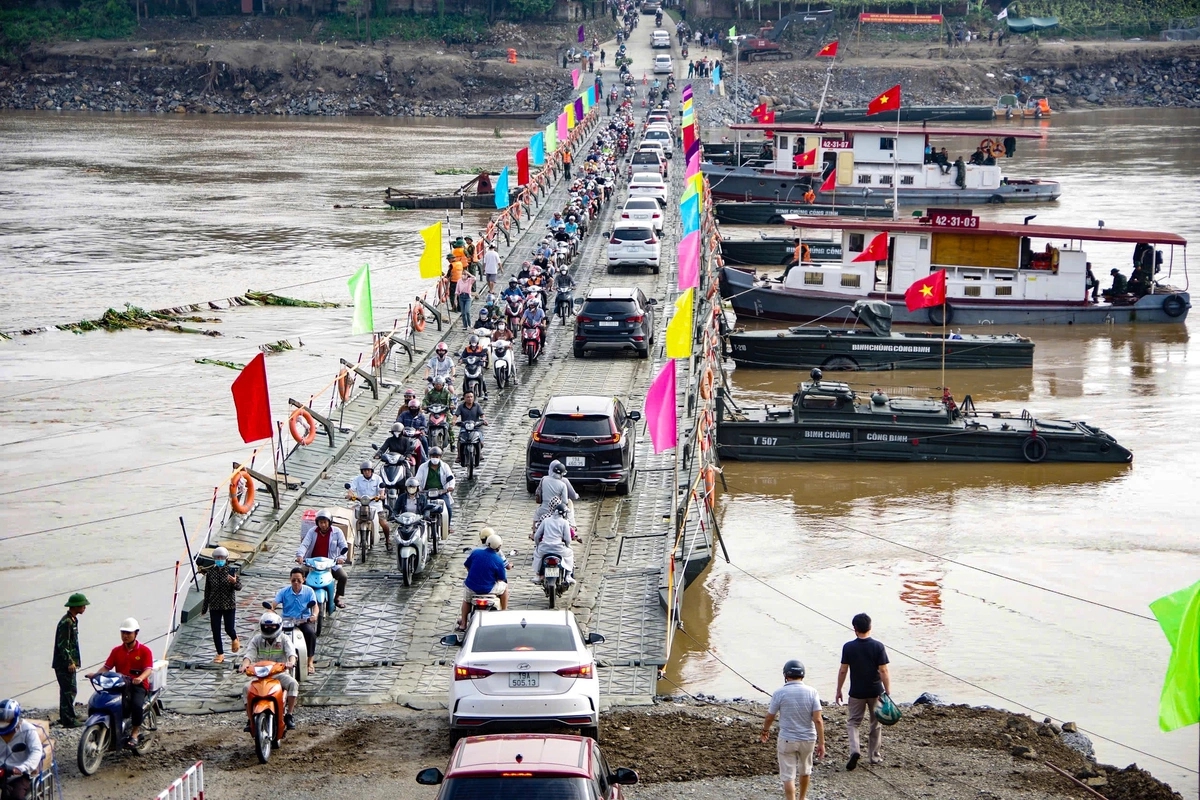 "Dự án khẩn cấp" vượt tiến độ 3 tháng, Thủ tướng đề nghị khen thưởng nhà thầu ngay tại công trường - Ảnh 4