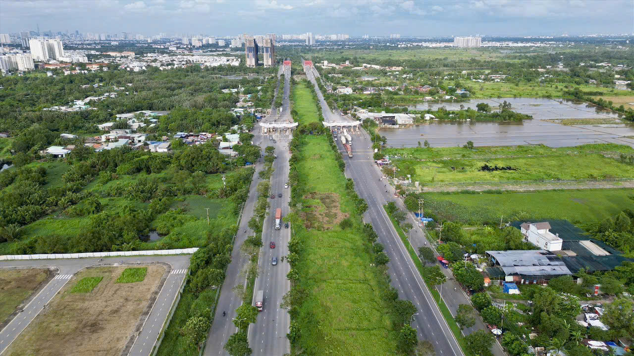 TP HCM xây dựng bảng giá đất mới - Ảnh 1