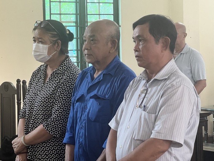 TAND TP HCM Xét xử vụ án ông chủ Tân Tân trốn thuế - Ảnh 1