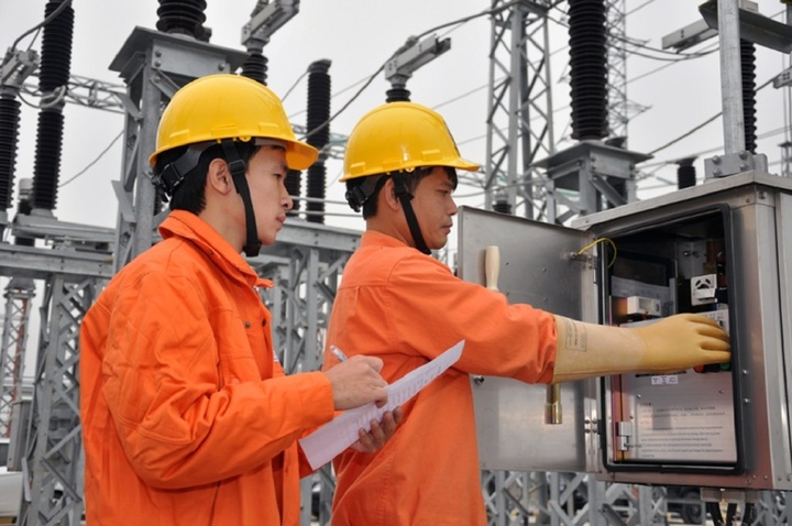 Gánh khoản lỗ gần 45.000 tỷ đồng của EVN, giá điện có tăng? - Ảnh 1