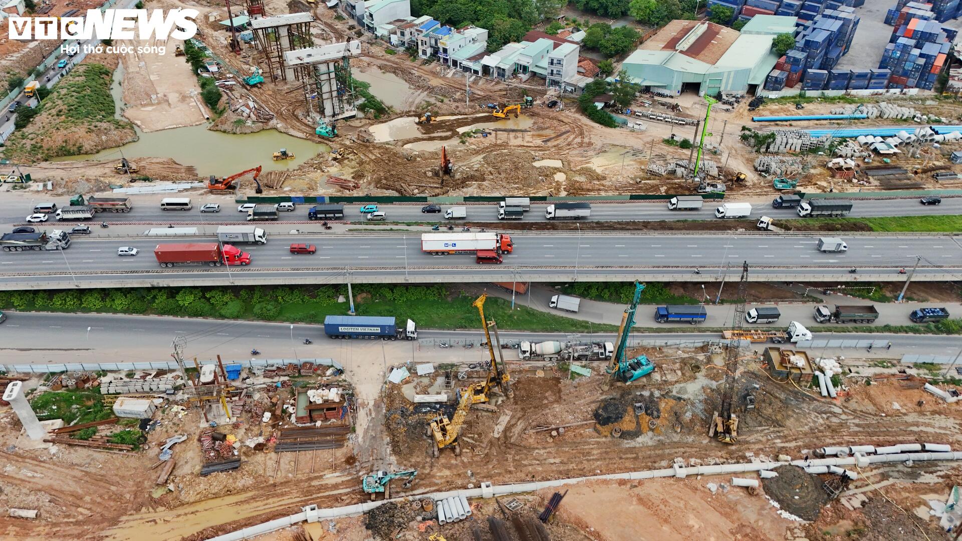 Cận cảnh 'đại công trường' nút giao phức tạp nhất Vành đai 3 - Ảnh 12