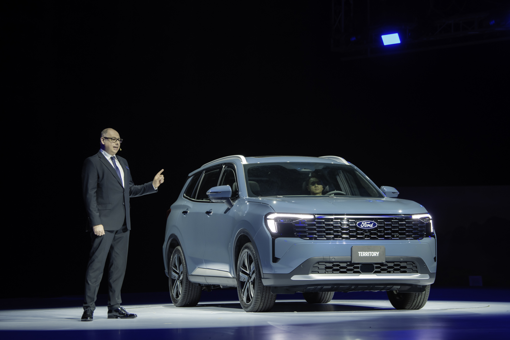 Ford Territory mới giá từ 762 triệu, đấu 'thẳng căng' Mazda CX-5 - Ảnh 1