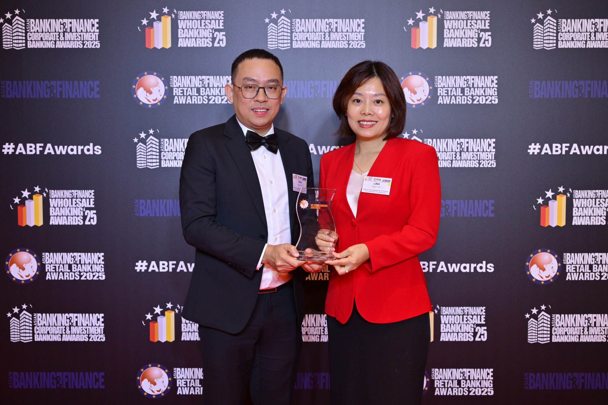 Techcombank được vinh danh "Ngân hàng bán lẻ nội địa tốt nhất Việt Nam 2025" năm thứ 4 liên tiếp - Ảnh 2