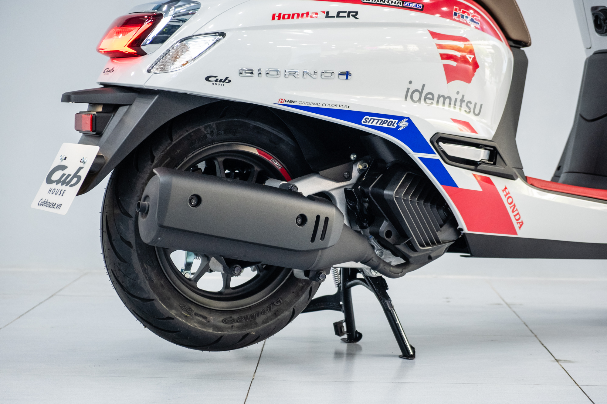 'Cận cảnh' hàng hiếm Honda Giorno+ SC35 ThaiGP đầu tiên về Việt Nam, giới hạn 99 chiếc trên toàn thế giới, giá có thể cả trăm triệu - Ảnh 19
