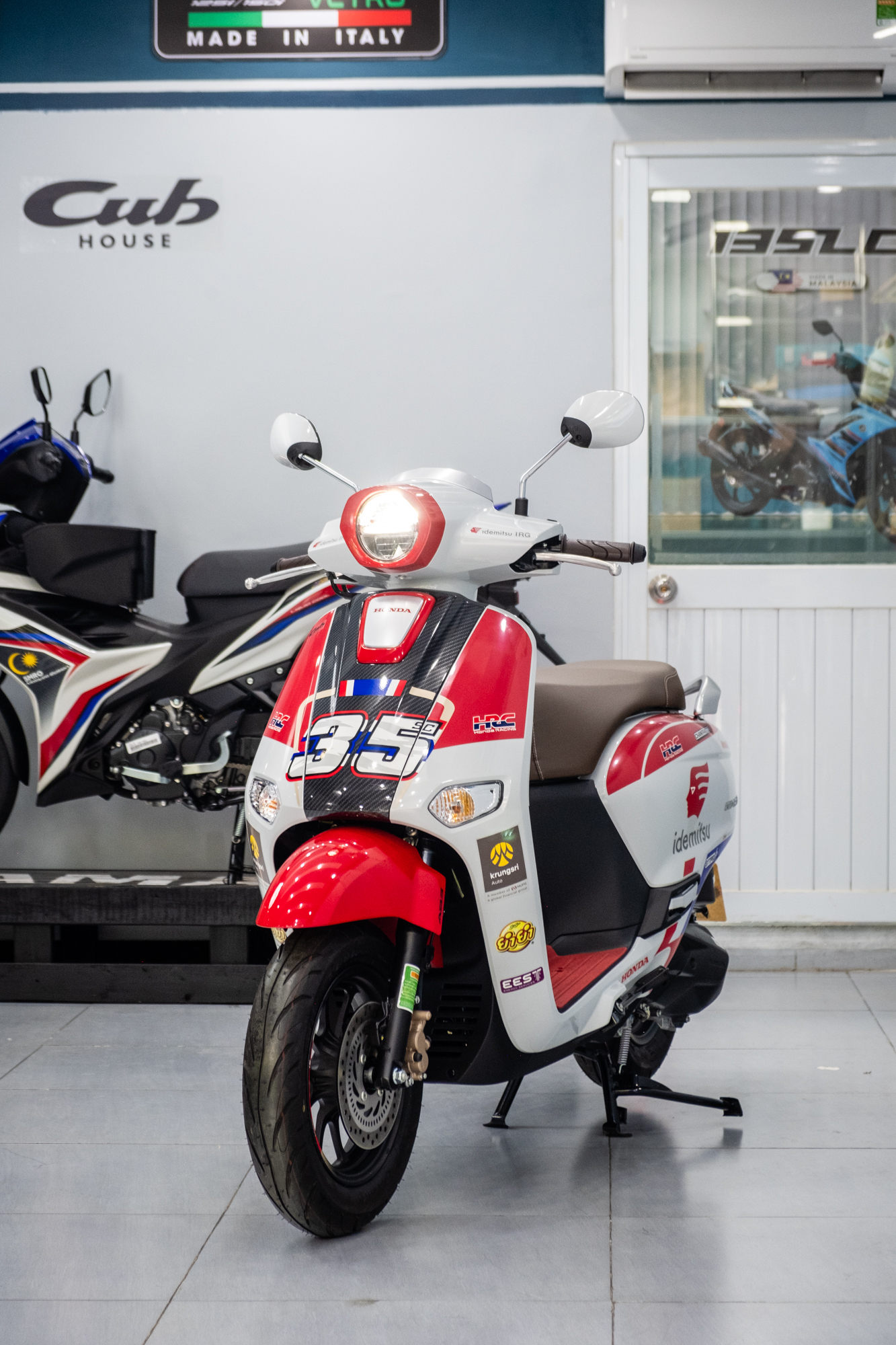 'Cận cảnh' hàng hiếm Honda Giorno+ SC35 ThaiGP đầu tiên về Việt Nam, giới hạn 99 chiếc trên toàn thế giới, giá có thể cả trăm triệu - Ảnh 2