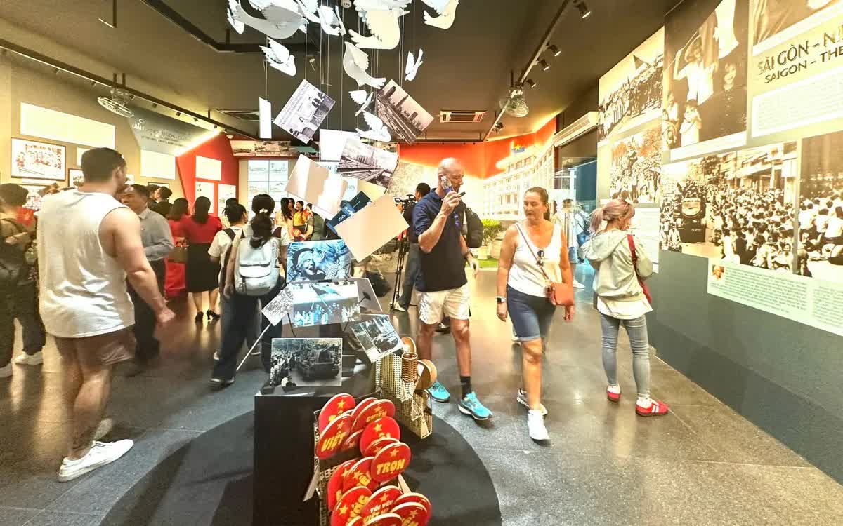 TP Hồ Chí Minh: Xử lý nghiêm các hành vi tiêu cực gây ảnh hưởng đến du khách - Ảnh 1