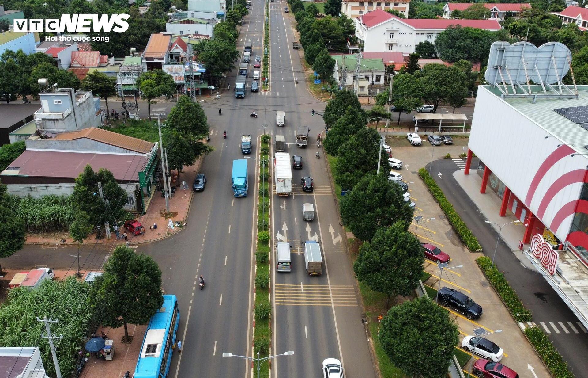 Đường hơn 640 tỷ đồng ở Đắk Lắk tiếp tục hư hỏng sau sửa chữa - Ảnh 9