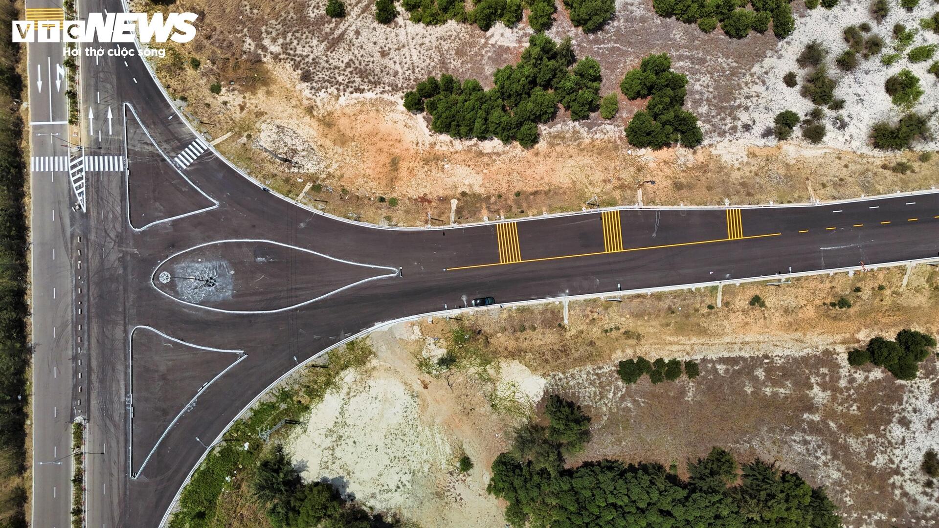 Ngắm tuyến đường 800 tỷ, ‘mạch máu giao thông’ trọng điểm của Gia Lai - Ảnh 4