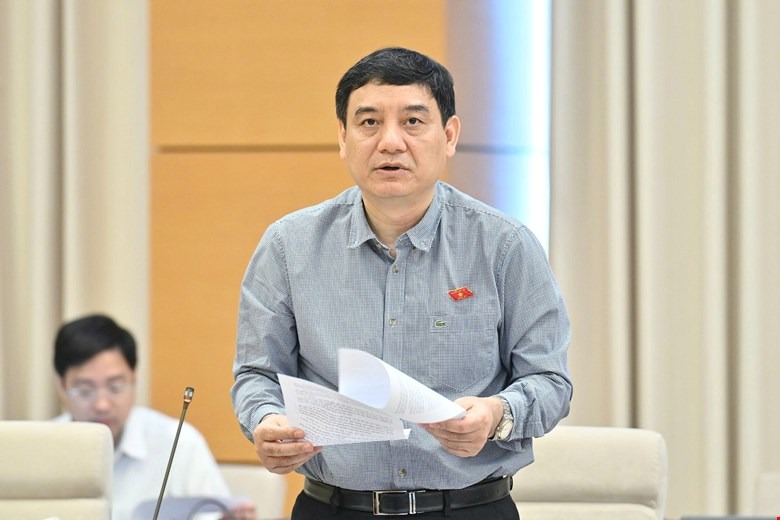 Nghiên cứu từng bước miễn phí sách giáo khoa cho học sinh - Ảnh 1