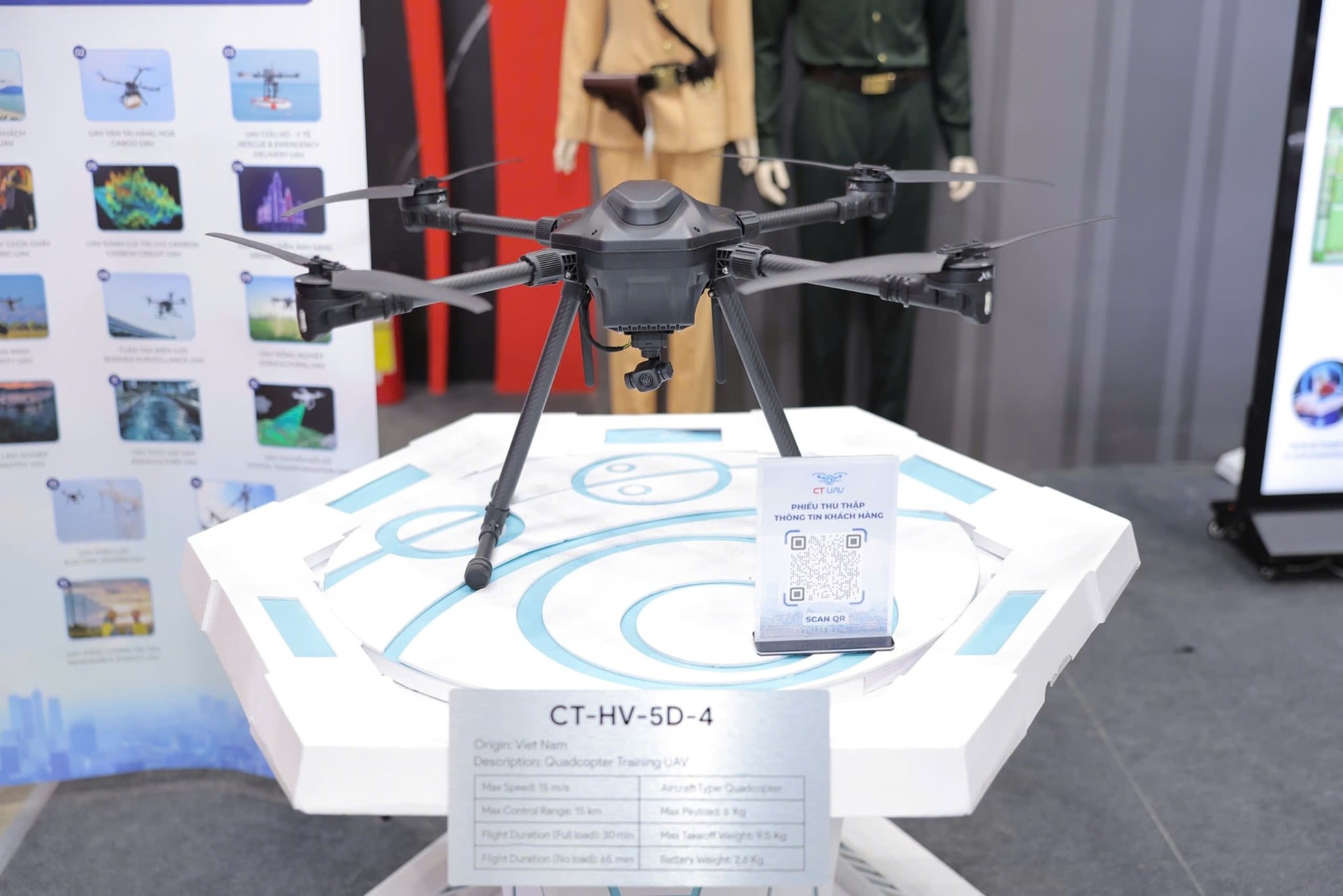 DN được Thủ tướng khen vì xuất khẩu 5.000 UAV vừa phô diễn loạt siêu phẩm mới, tải trọng tới 200kg - Ảnh 1