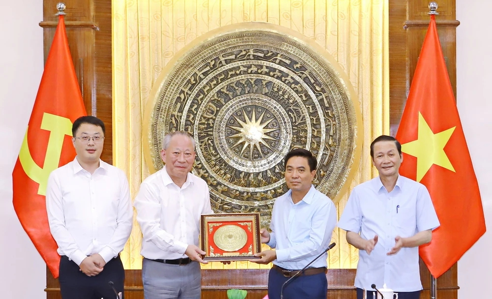 Tập đoàn xây dựng hàng đầu Trung Quốc cùng Vingroup xây cầu Tứ Liên, nay muốn hợp tác đầu tư nhiều dự án “khủng” tại tỉnh Thanh Hóa - Ảnh 3