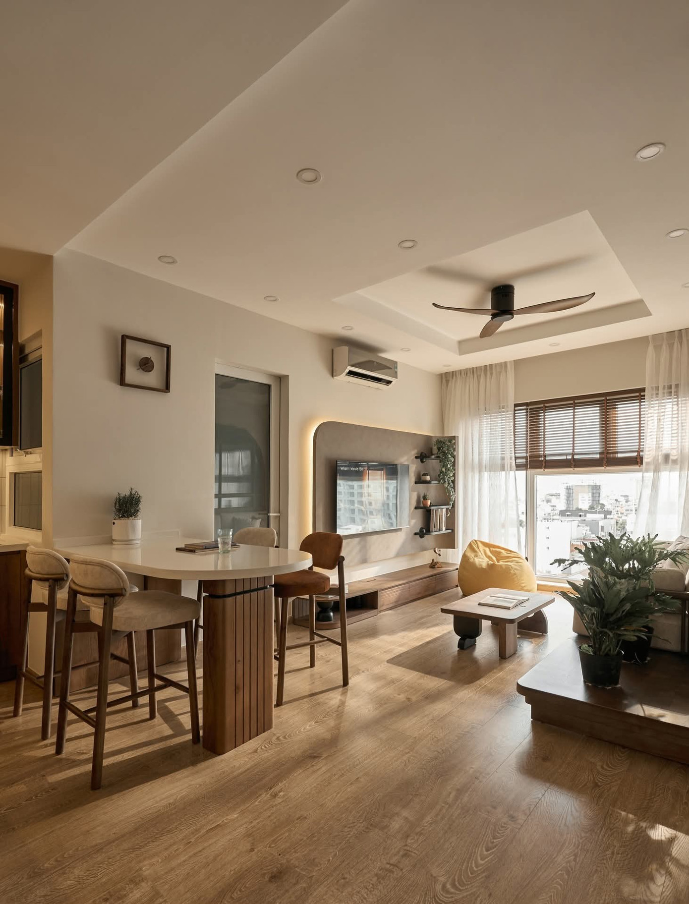 Không gian ấm cúng mộc mạc của căn hộ 62m2 hai phòng ngủ - Ảnh 4