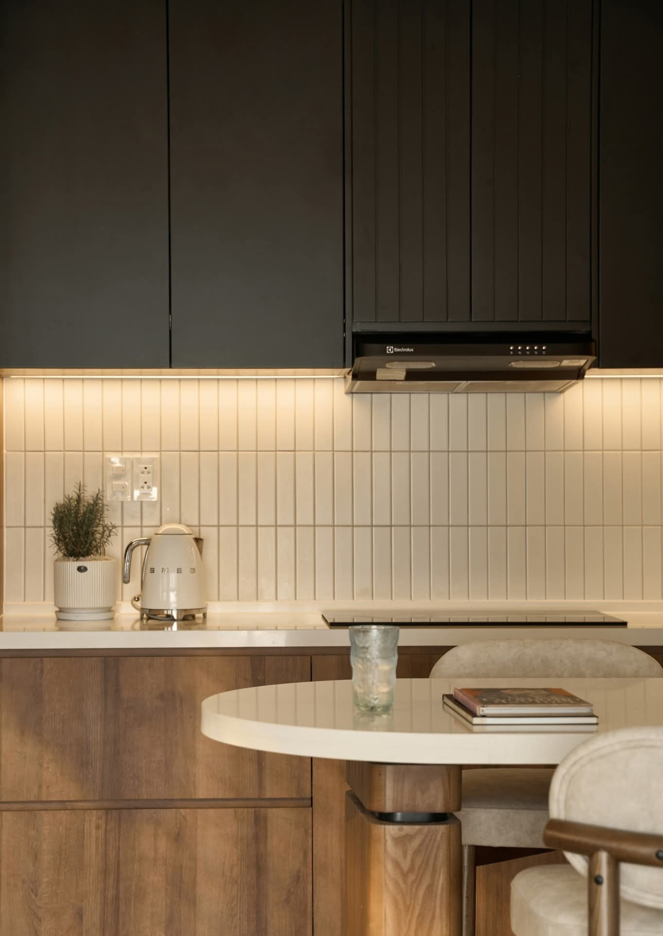 Không gian ấm cúng mộc mạc của căn hộ 62m2 hai phòng ngủ - Ảnh 9