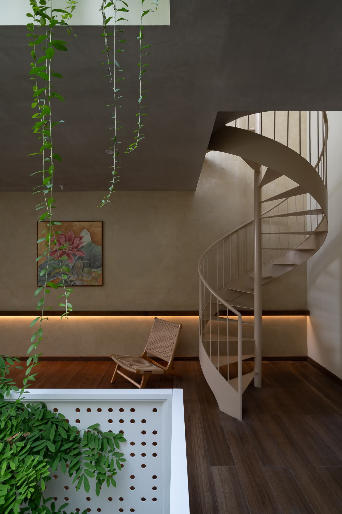 Ngôi nhà hiện đại ở Miền Tây rộng 120m2 mang vẻ đẹp nhà vườn truyền thống - Ảnh 12