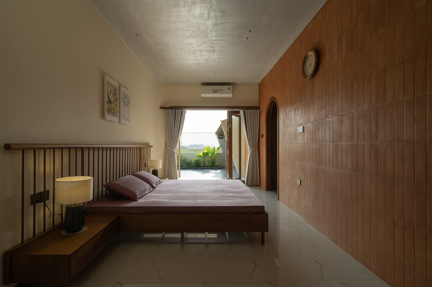 Ngôi nhà hiện đại ở Miền Tây rộng 120m2 mang vẻ đẹp nhà vườn truyền thống - Ảnh 19