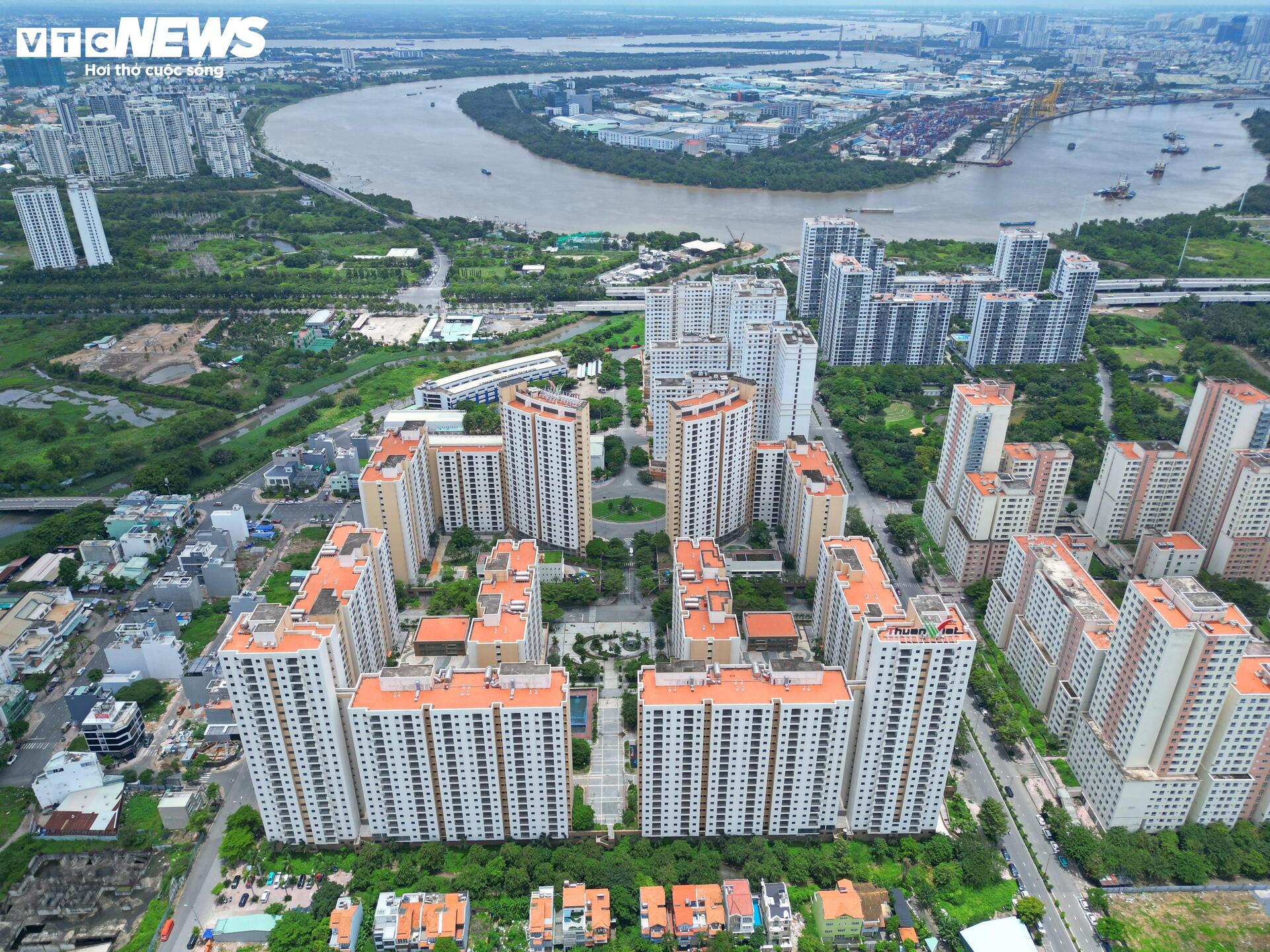 Cận cảnh gần 3.800 căn hộ tái định cư giữa 'đất vàng' Thủ Thiêm sắp được đấu giá - Ảnh 1