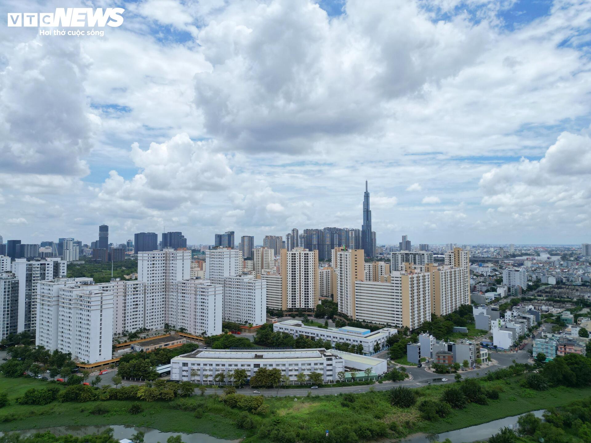 Cận cảnh gần 3.800 căn hộ tái định cư giữa 'đất vàng' Thủ Thiêm sắp được đấu giá - Ảnh 2