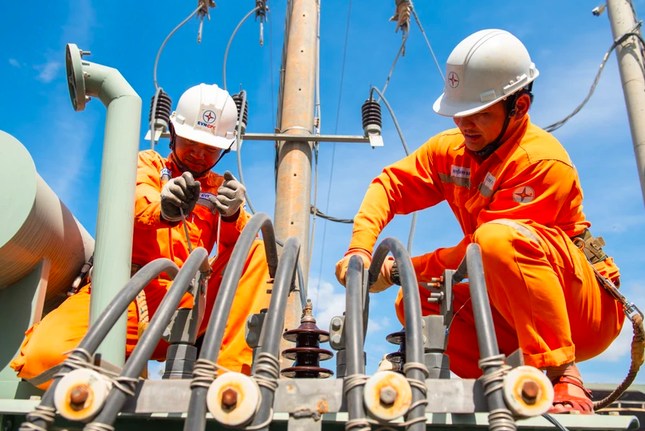 9 nhóm hàng, dịch vụ vừa tăng giá - Ảnh 1