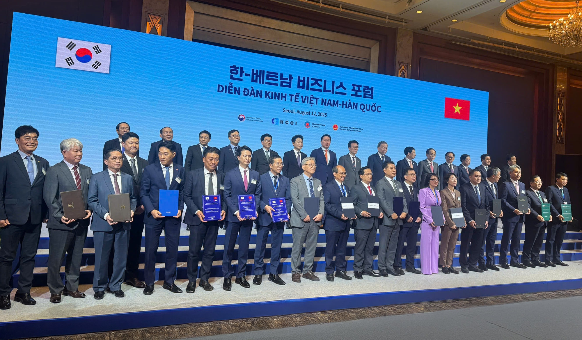 Ai đứng sau đơn hàng sản xuất 5.000 máy bay vận tải không người lái tại Việt Nam? - Ảnh 1