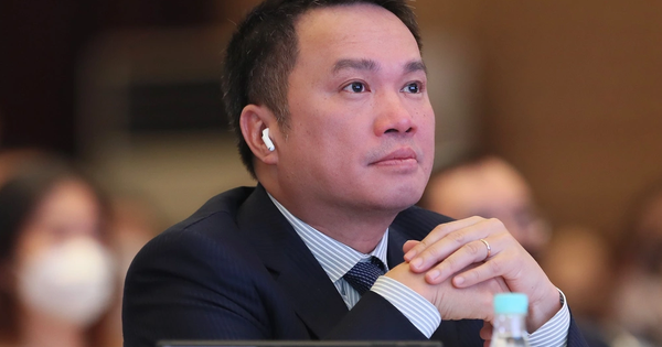 TCBS công bố giá IPO dự kiến, cổ phiếu TCB của Techcombank lập tức tăng trần, tỷ phú Hồ Hùng Anh từng nói: "Khi thời điểm đến, giá trị sẽ bùng nổ"
