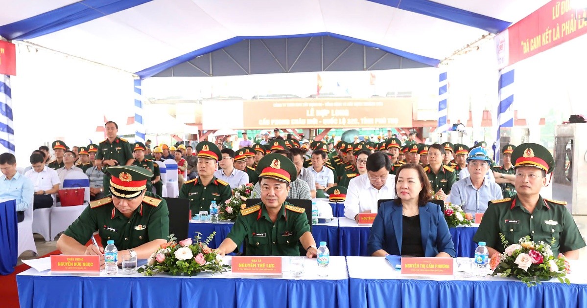 Cây cầu hơn 600 tỷ đồng tại Phú Thọ chính thức hợp long, lập kỷ lục về thời gian thi công của ngành cầu cả nước - Ảnh 1