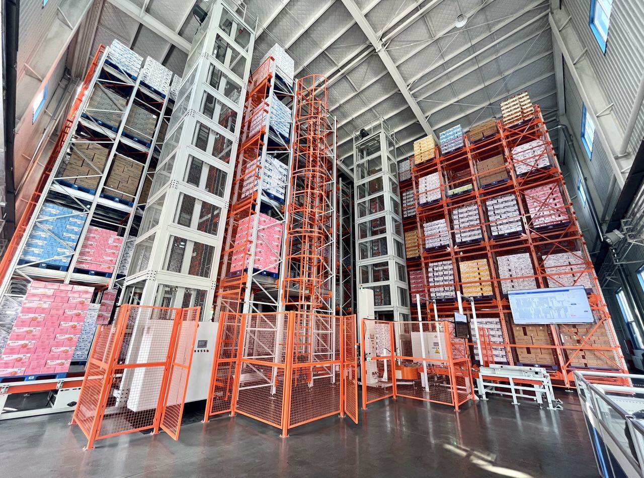 Số hóa kho hàng: Kệ tự động Vinatech Group gây ấn tượng mạnh tại VILOG 2025 - Ảnh 3