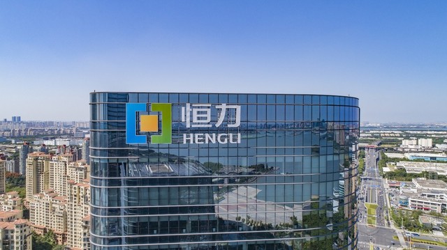 "Thái tử" của 1 "đế chế" doanh nghiệp tư nhân hàng đầu chính thức lộ diện ở tuổi 24, diện mạo cùng profile gây kinh ngạc - Ảnh 3