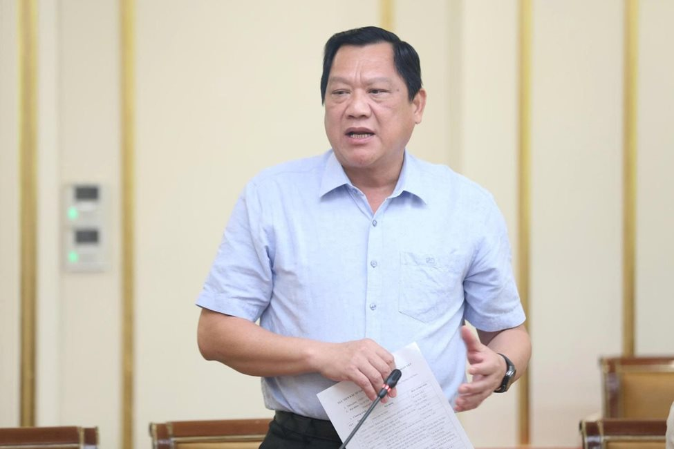 Bầu Hiển đến Cà Mau: Muốn làm đô thị cảng như Rotterdam (Hà Lan), khu đô thị sân bay như Changi (Singapore), xây cao tốc và năng lượng tái tạo - Ảnh 5