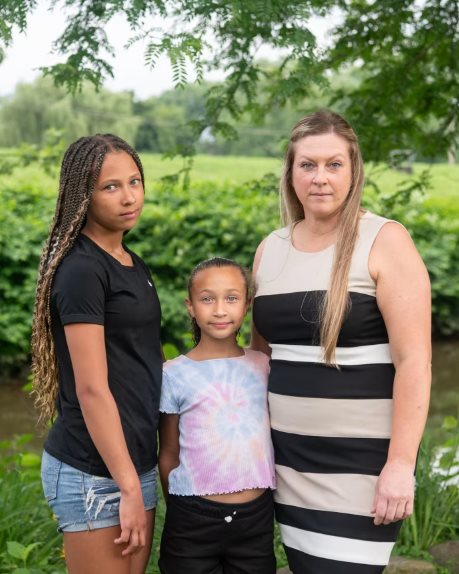 Nghịch lý: Nền kinh tế lớn nhất thế giới nhưng 35 triệu trẻ em sống trong gia đình khó khăn, luẩn quẩn giữa nợ nần, bữa ăn cũng phải đo đếm - Ảnh 1