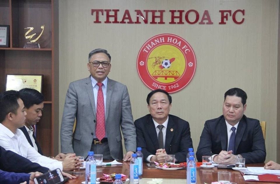 Vị đại gia khét tiếng vừa bị công an khám xét: Sở hữu tòa Bạch dinh 50.000m2 có sân bay riêng và bộ sưu tập Mercedes cổ, làm loạt dự án BĐS nghìn tỷ tại Thanh Hoá - Ảnh 5