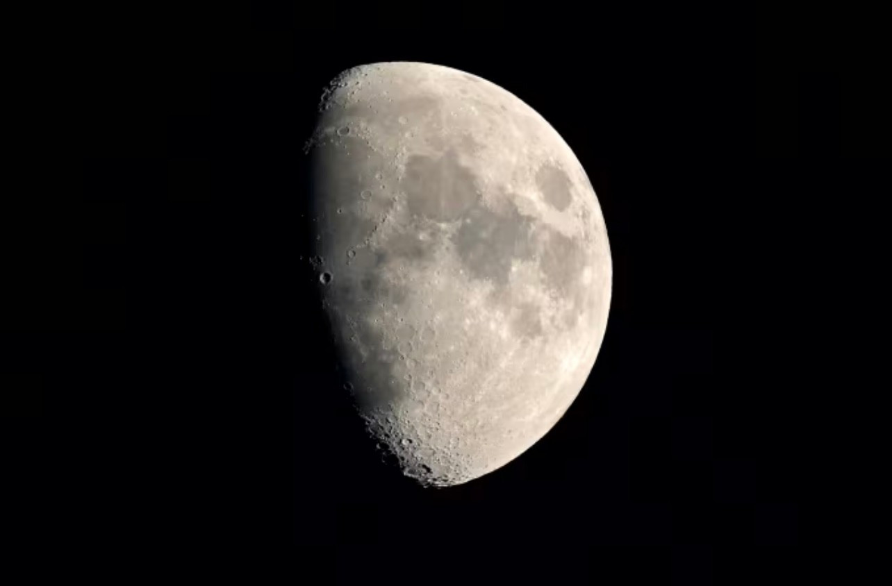 Mỹ, Nga, Trung Quốc: Nước nào sẽ đặt lò phản ứng hạt nhân đầu tiên trên Mặt trăng? - Ảnh 1