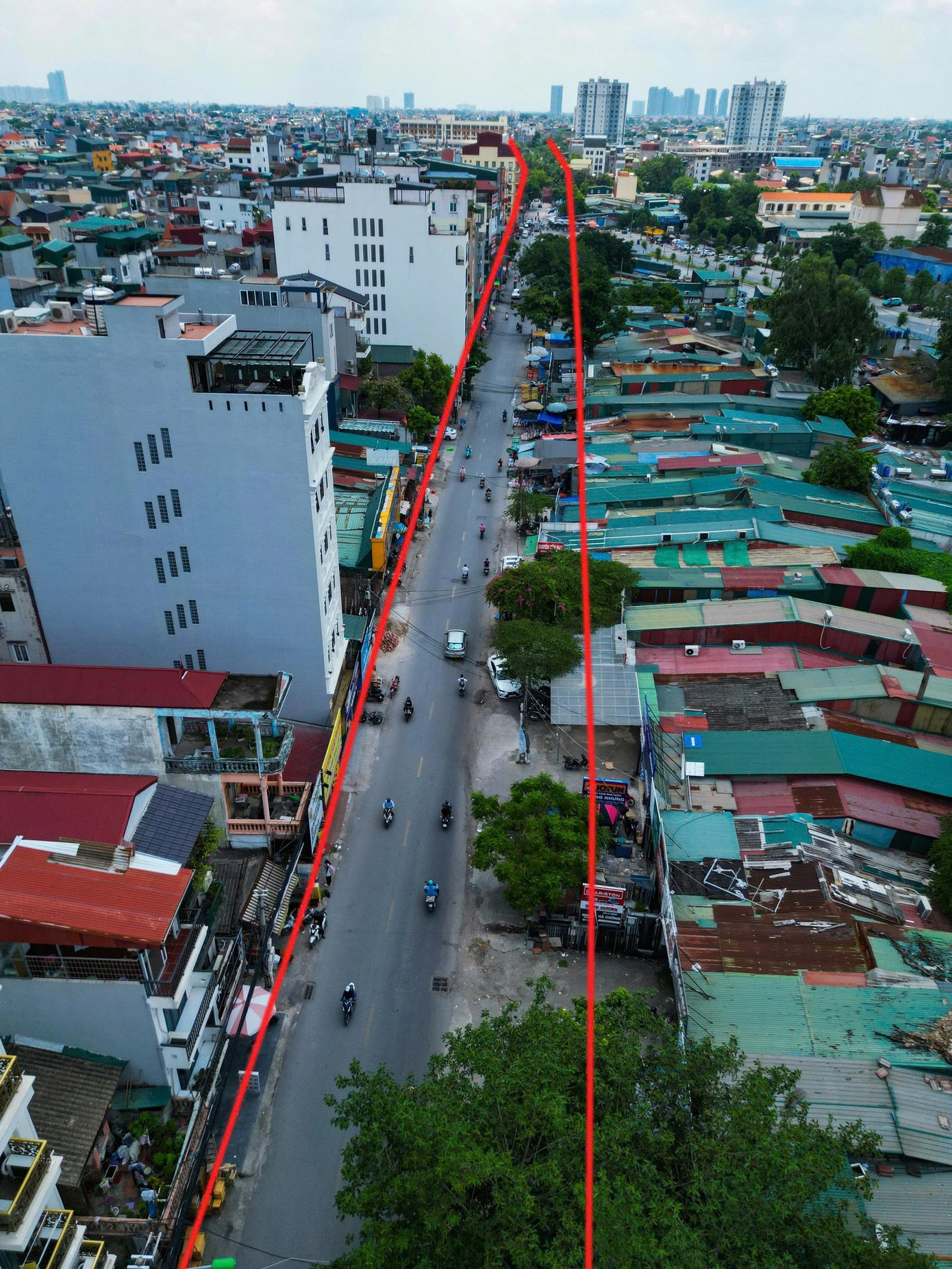 Hiện trạng tuyến đường được Hà Nội ứng trước 700 tỷ đồng để nâng cấp, mở rộng - Ảnh 2