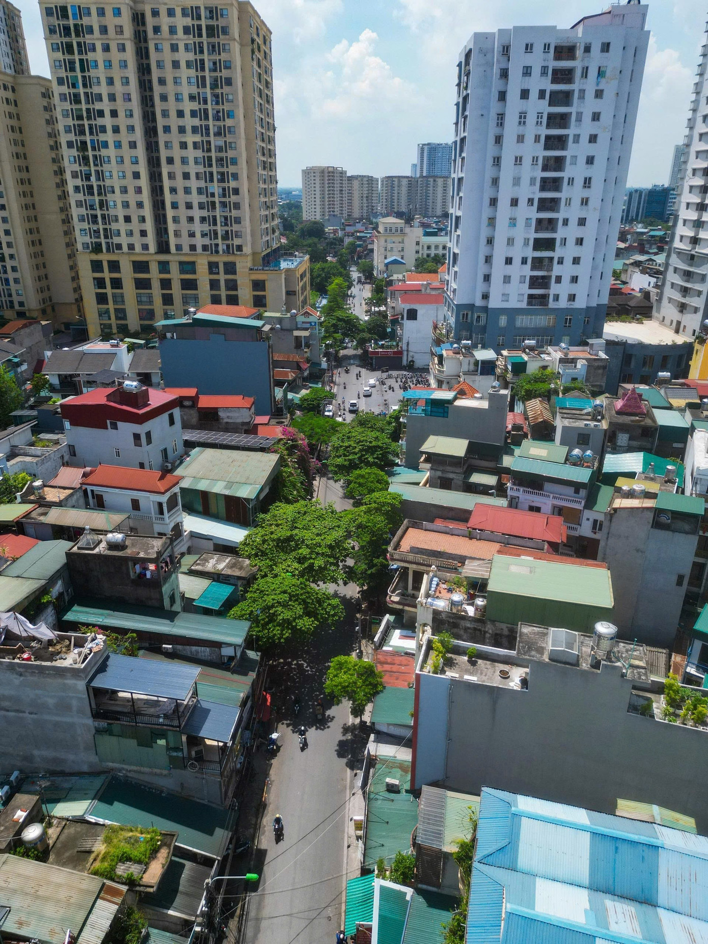 Hiện trạng tuyến đường được Hà Nội ứng trước 700 tỷ đồng để nâng cấp, mở rộng - Ảnh 9