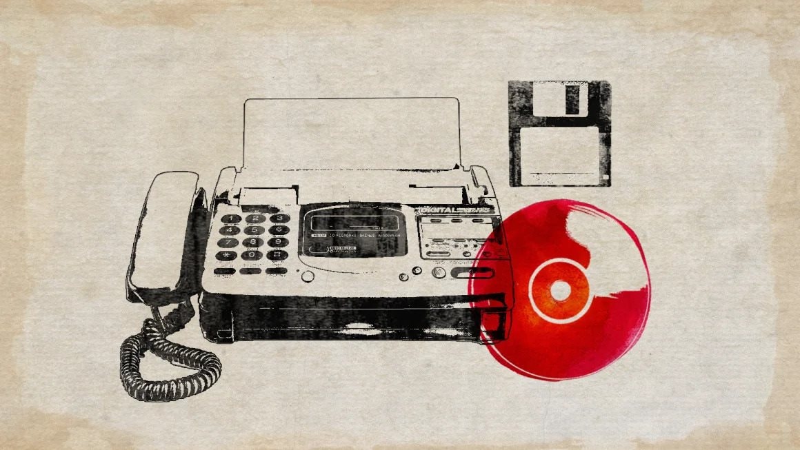 Là thần tượng công nghệ của cả thế giới, có ai nghĩ Nhật Bản giờ vẫn còn thứ "lỗi thời, quê mùa" thế này? - Ảnh 3