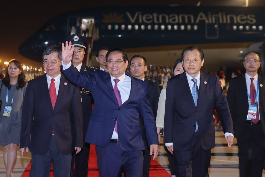 Thủ tướng Phạm Minh Chính bắt đầu chuyến công tác tại Trung Quốc - Ảnh 1