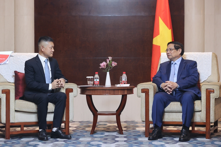 Thủ tướng tiếp lãnh đạo các tập đoàn hàng đầu Trung Quốc muốn mở rộng đầu tư, hợp tác tại Việt Nam - Ảnh 4