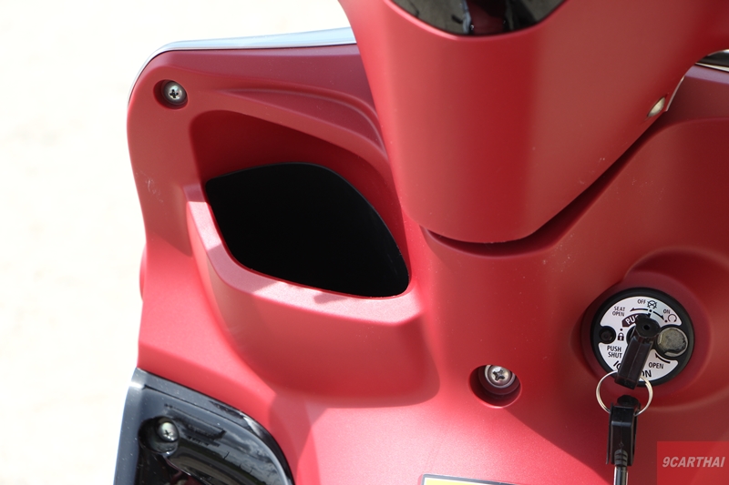 Đối thủ Honda Future ra mắt bản mới: Có phanh "một được hai", ăn xăng 1,1L/100km, giá quy đổi 33 triệu - Ảnh 5