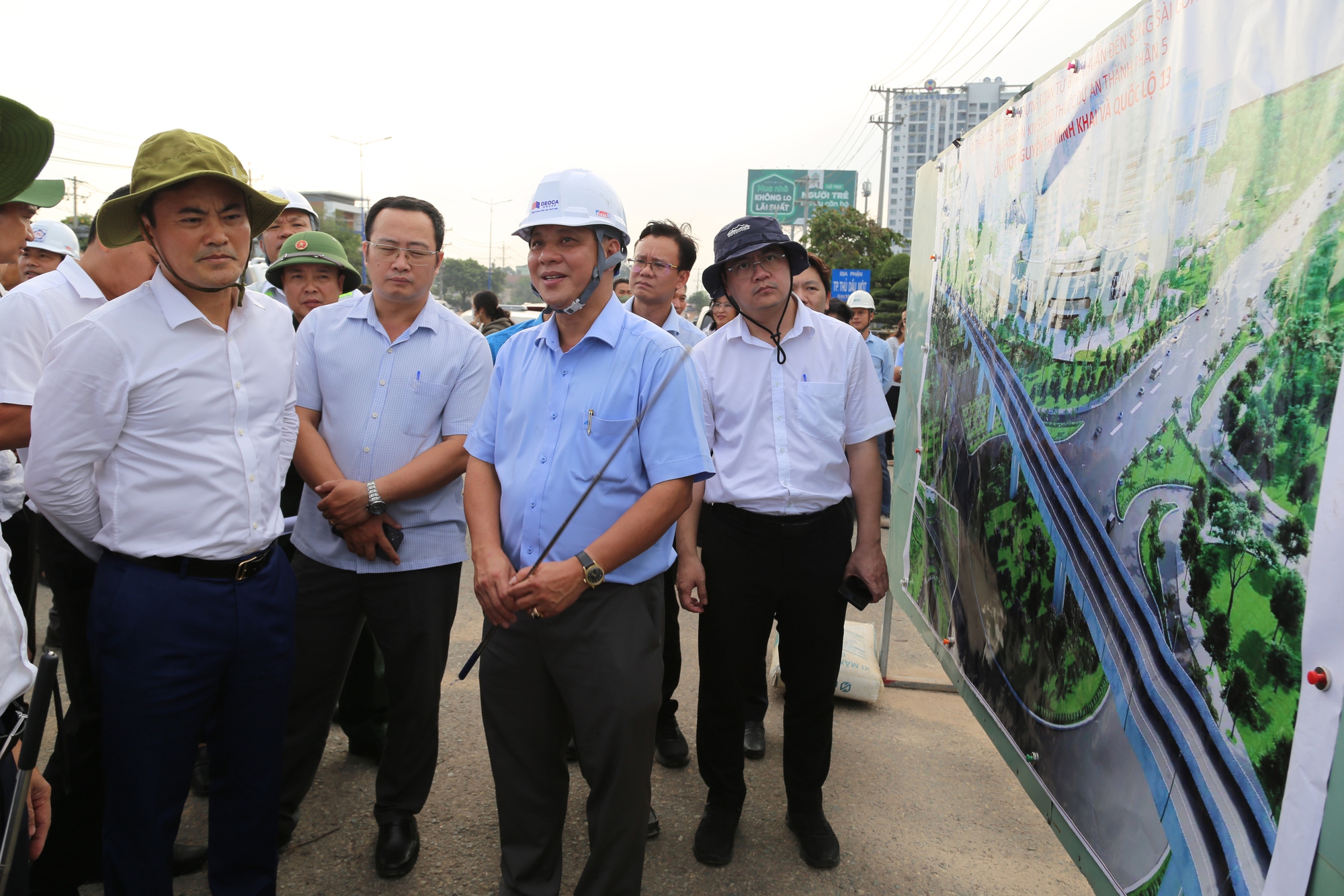 Cận cảnh dự án nâng cấp, mở rộng Quốc lộ 13 sau hơn 3 năm khởi công - Ảnh 7